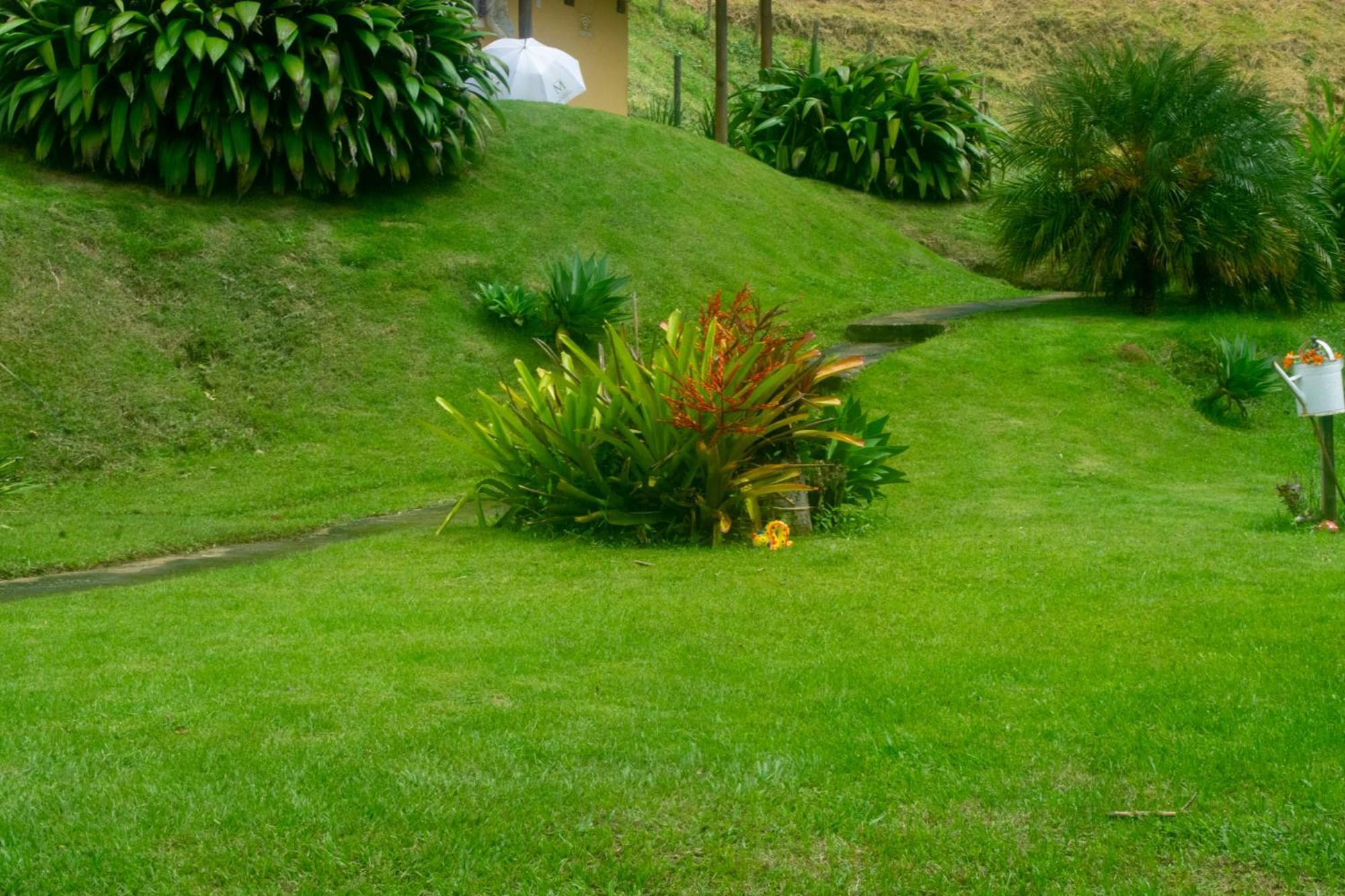 Hotel Fazenda Monteiro Conservatoria Exterior photo
